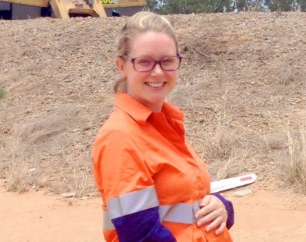 Mining a new market: High vis shirts for women at work launched