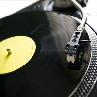 Streaming and vinyl leading the charge in music consumption