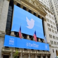 Twitter planning to add “buy” buttons to news feeds after adding random content to timelines