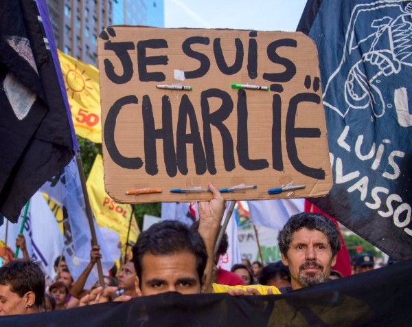 Charlie Hebdo hats and shirts: Melbourne family trust applies for ‘Je suis Charlie’ trademark in wake of tragedy