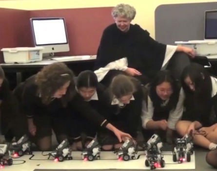 Robogals are go! Program aims to get more girls into STEM