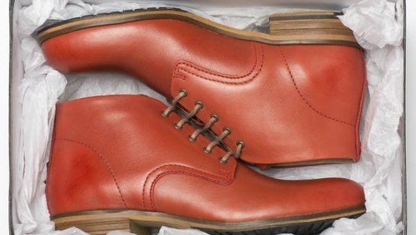 Munro family buys $20 million retail chain Mountfords Shoes