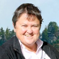 Kathmandu founder Jan Cameron bids for Tassie dairy company as politicians attempt to stop overseas buyers taking control