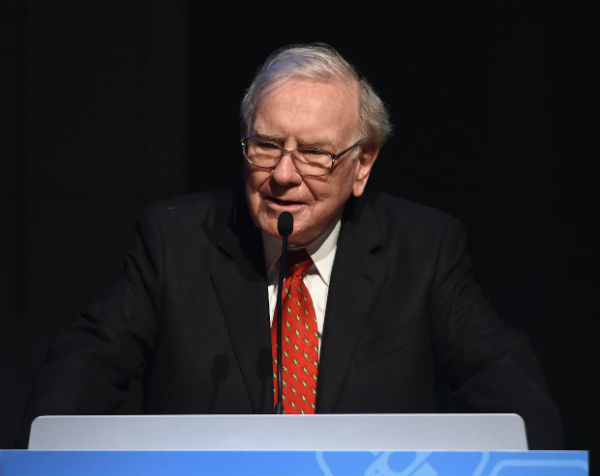 Anonymous bidder pays $3.46 million to have lunch with Warren Buffett and it’s all in the name of charity