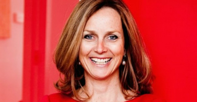 How Naomi Simson got her first customer and grew RedBalloon from a struggling startup to a booming business