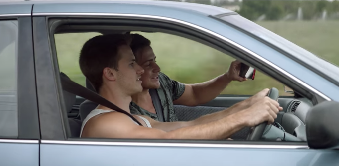 Watchdog finds Australian Pensioners Insurance Agency selfie ad “trivialises” driver distraction