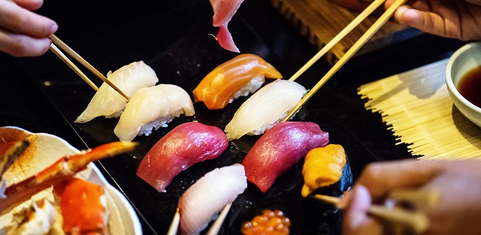 A 27% sushi premium: Will 'lunchflation' keep workers out of Aussie CBDs?