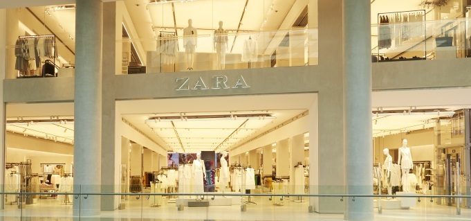 New Zara flagship store uses "pioneering" tech to bring online in-store