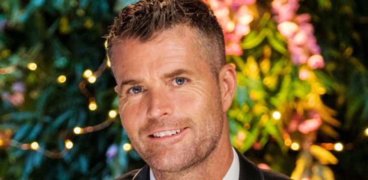 ‘The last straw’: Pet food retailers the latest to sever ties with Pete Evans after neo-Nazi social media post