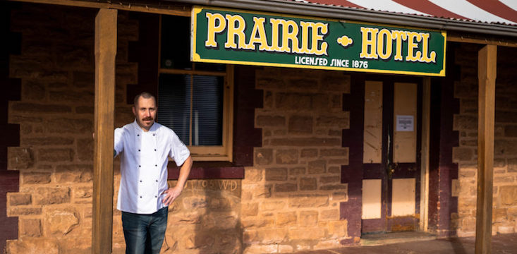 Feral antipasto anyone? How this outback hotel is turning to Aussie delicacies to survive COVID-19