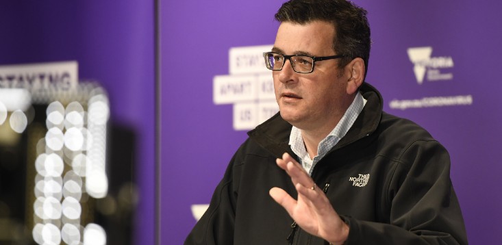 Daniel Andrews rules out sole trader exceptions, after Jim's Mowing boss calls for his resignation