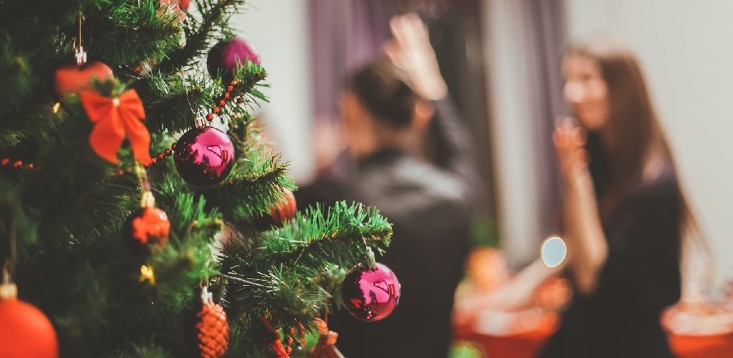 Six science-backed ways to manage stress this festive season