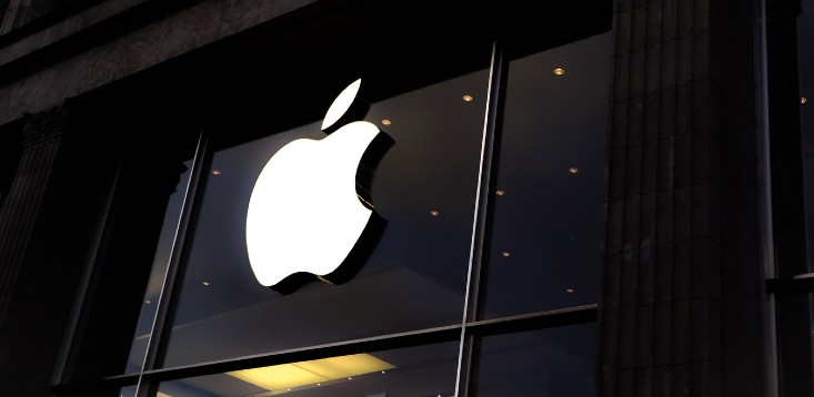 Apple boycotts Russia, halts all sales and removes apps from store