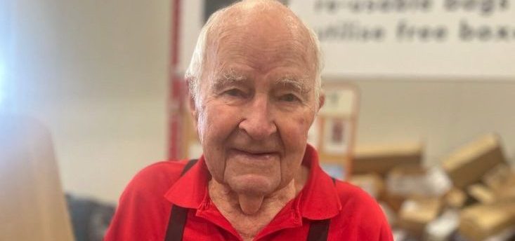 Meet Harold, the 91-year-old Bunnings employee who says “you’re never too old”