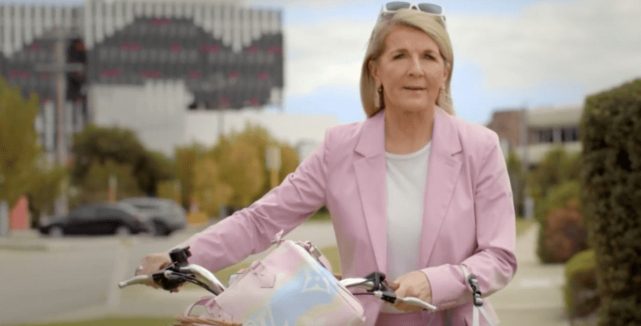 Julie Bishop stars in comically long "employee induction video" featuring Hugh Jackman for mining company