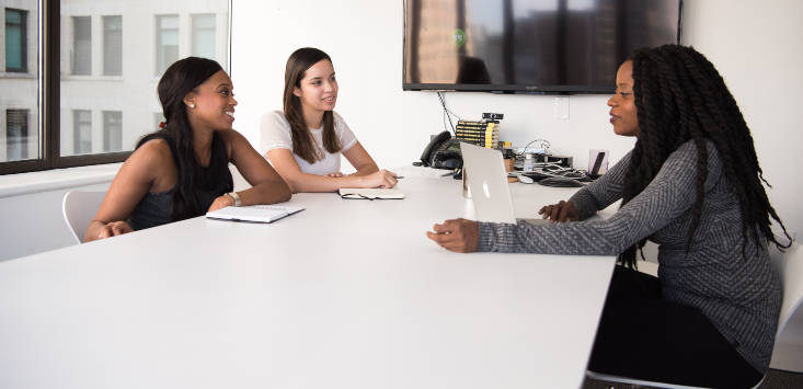 Female solicitors now outnumbering males in NSW, but gender pay gap still evident