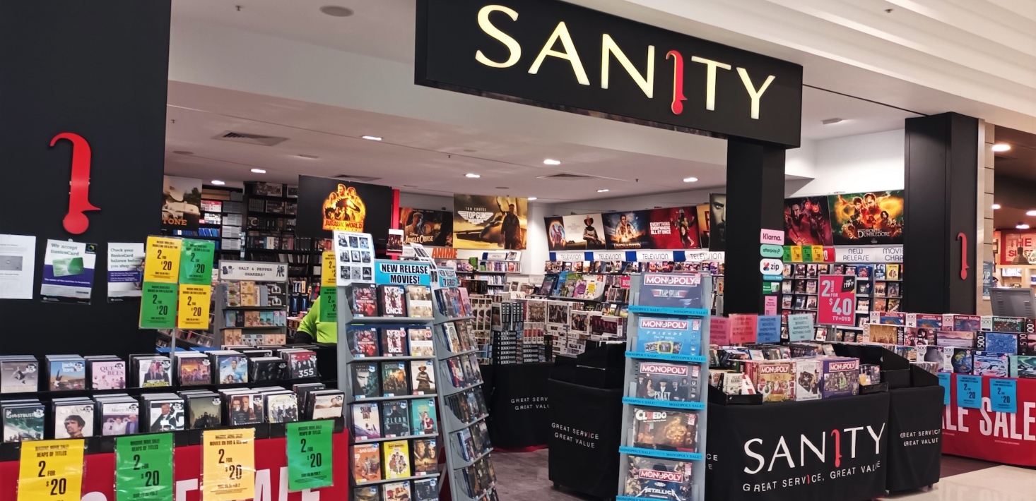 Remember Sanity? It still exists, and is thriving on social media with fair use-flouting posts