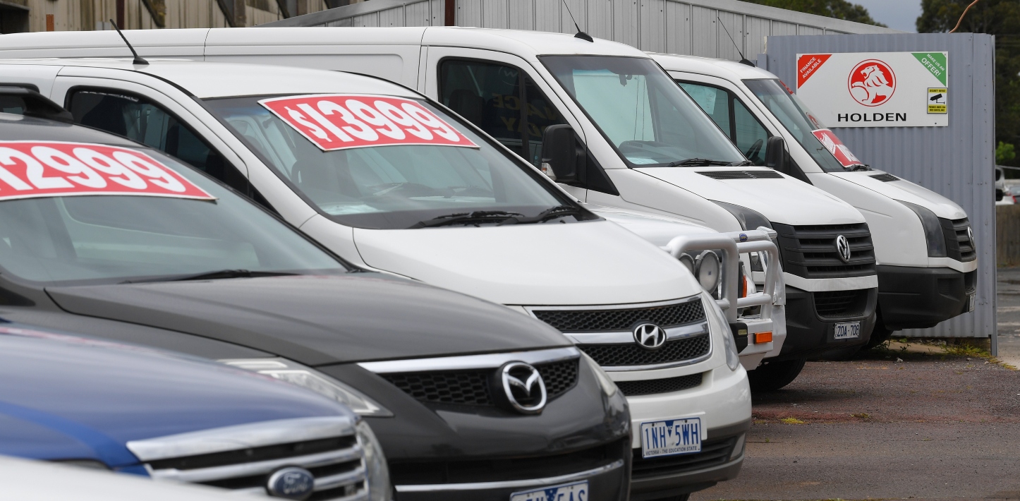 NSW to overhaul licences for used-car dealers, beekeepers, boaties and more